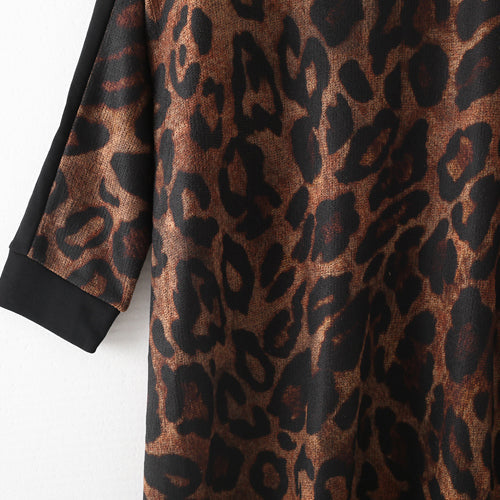 スタイリッシュ チョコレートカラー ロングセーター 秋 ファッション パッチワーク プルオーバー ハイネック 秋ワンピース（2025）